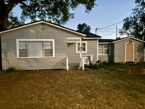 917 E 108TH AVENUE , TAMPA, FL 33612