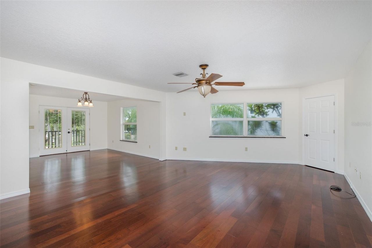2030 Gulfview Drive, Holiday, FL 34691 Photo