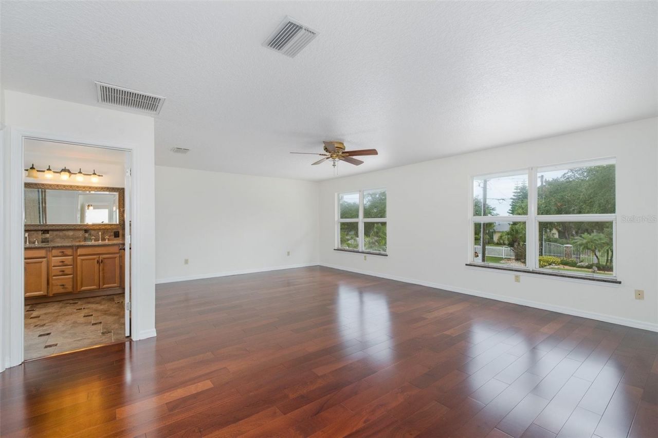 2030 Gulfview Drive, Holiday, FL 34691 Photo