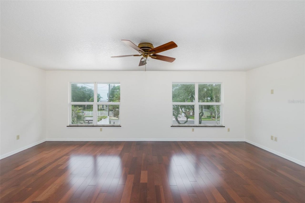 2030 Gulfview Drive, Holiday, FL 34691 Photo