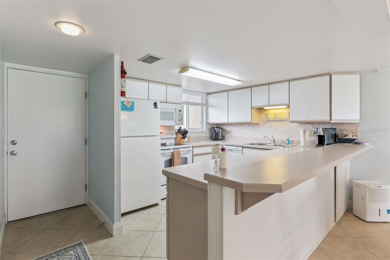 4821 Saxon Drive, Unit B103, New Smyrna Beach, FL 32169 Photo