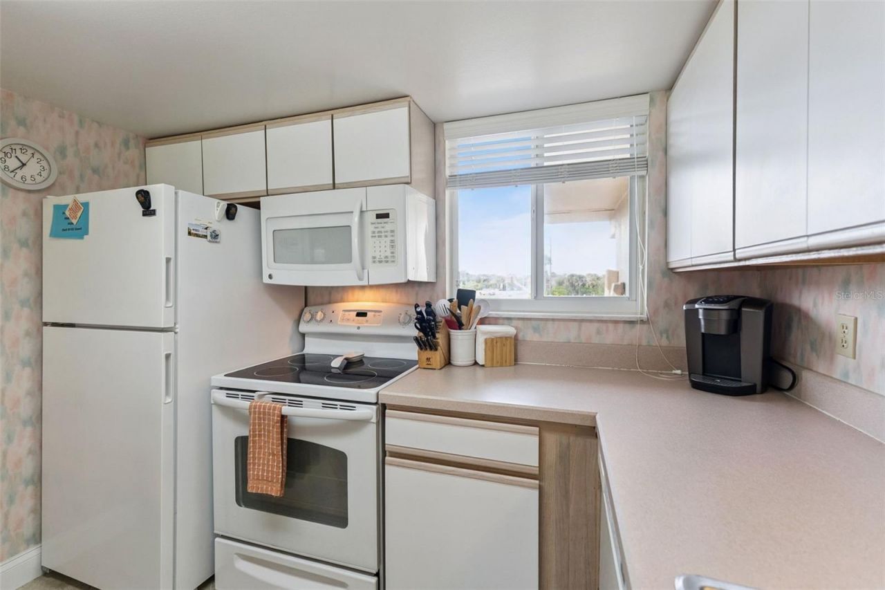 4821 Saxon Drive, Unit B103, New Smyrna Beach, FL 32169 Photo