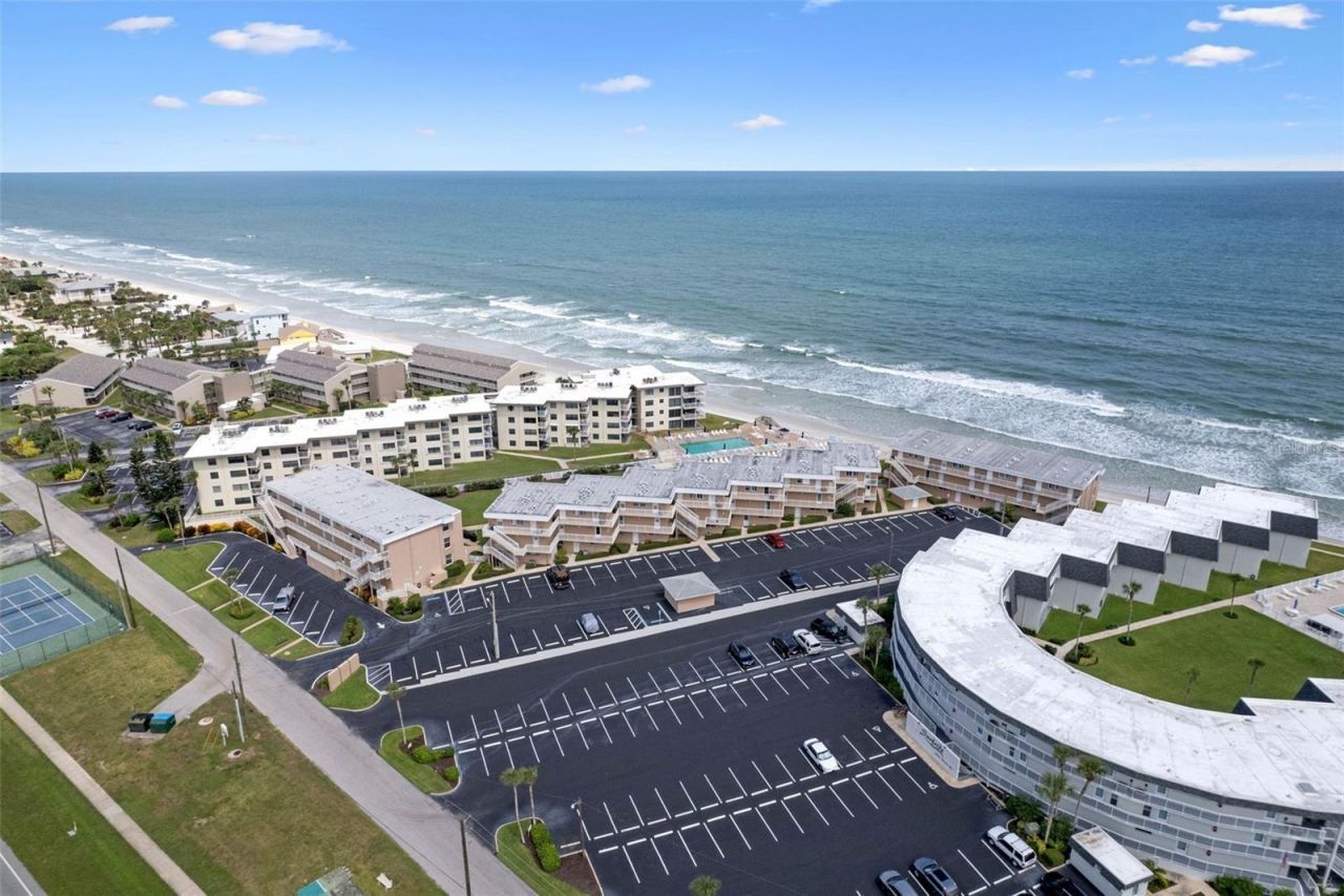 4821 Saxon Drive, Unit B103, New Smyrna Beach, FL 32169 Photo