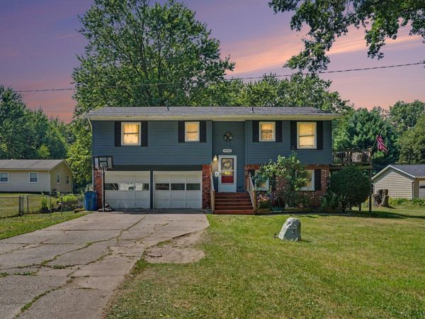 4340 S 29th Street, Kalamazoo, MI 49048