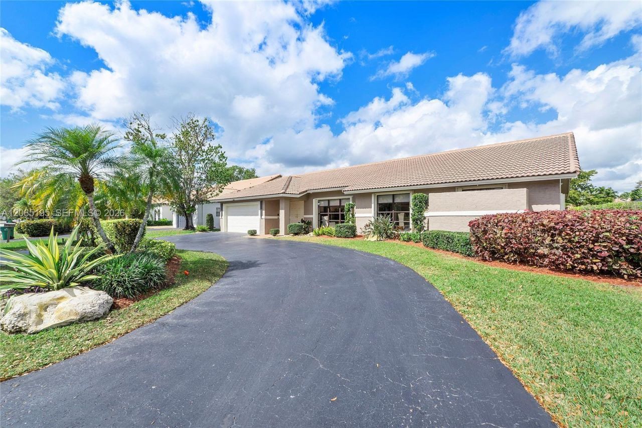 8551 NW 53rd Ct , Coral Springs, FL 33067 Photo