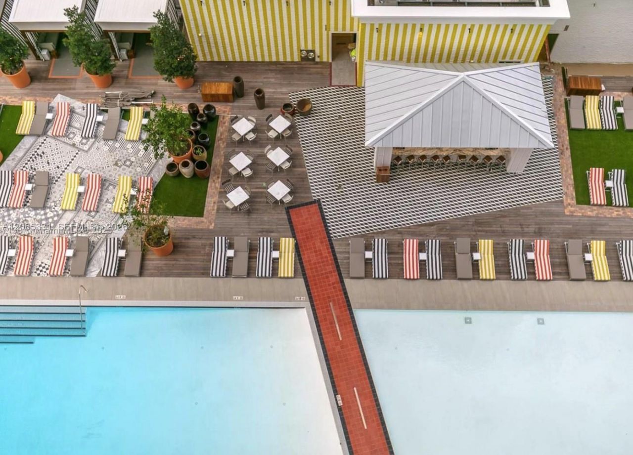 1300 S Miami Ave , Unit 2411, Miami, FL 33130 Photo