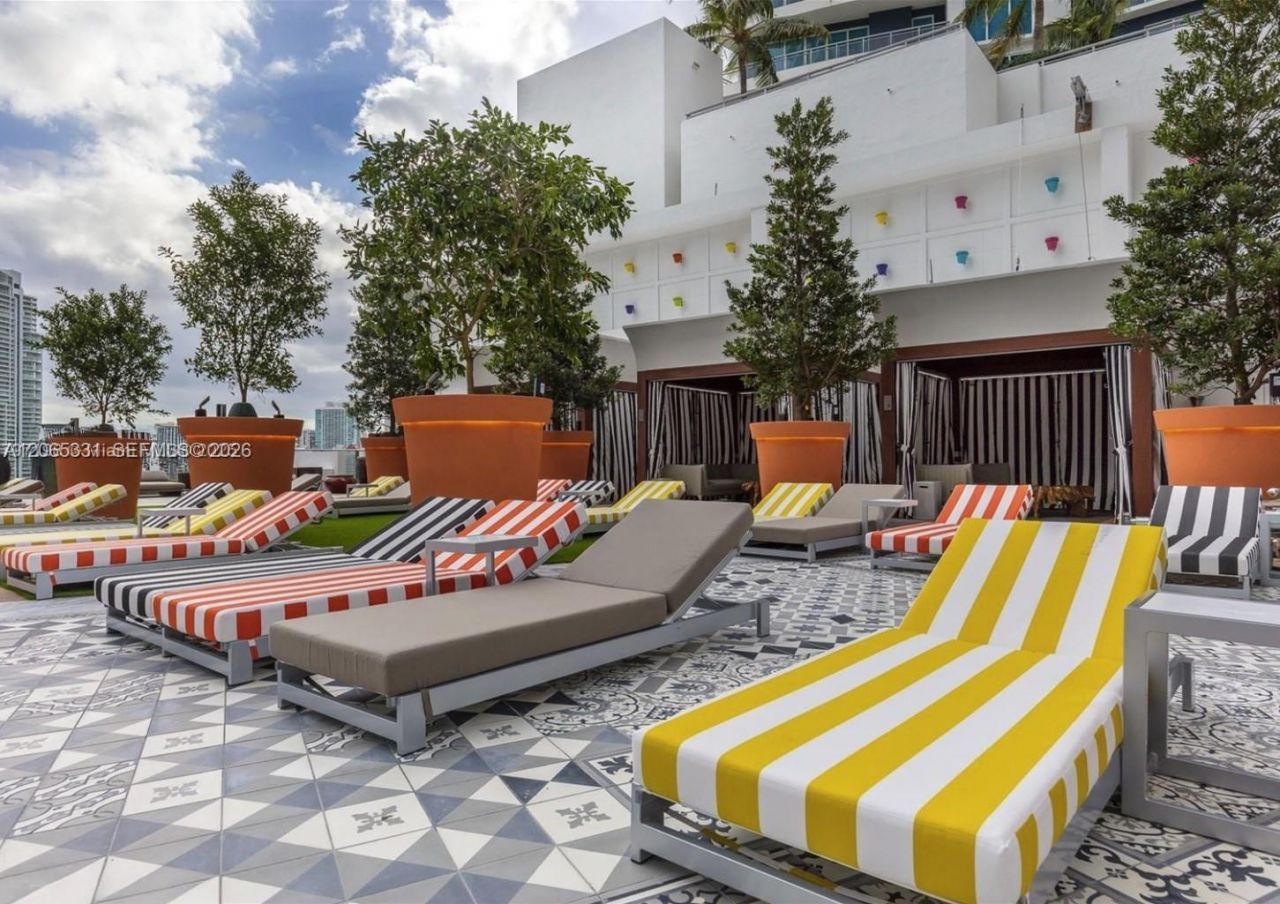 1300 S Miami Ave , Unit 2411, Miami, FL 33130 Photo