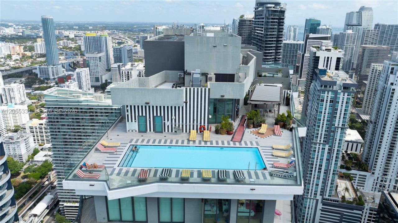 1300 S Miami Ave , Unit 2411, Miami, FL 33130 Photo