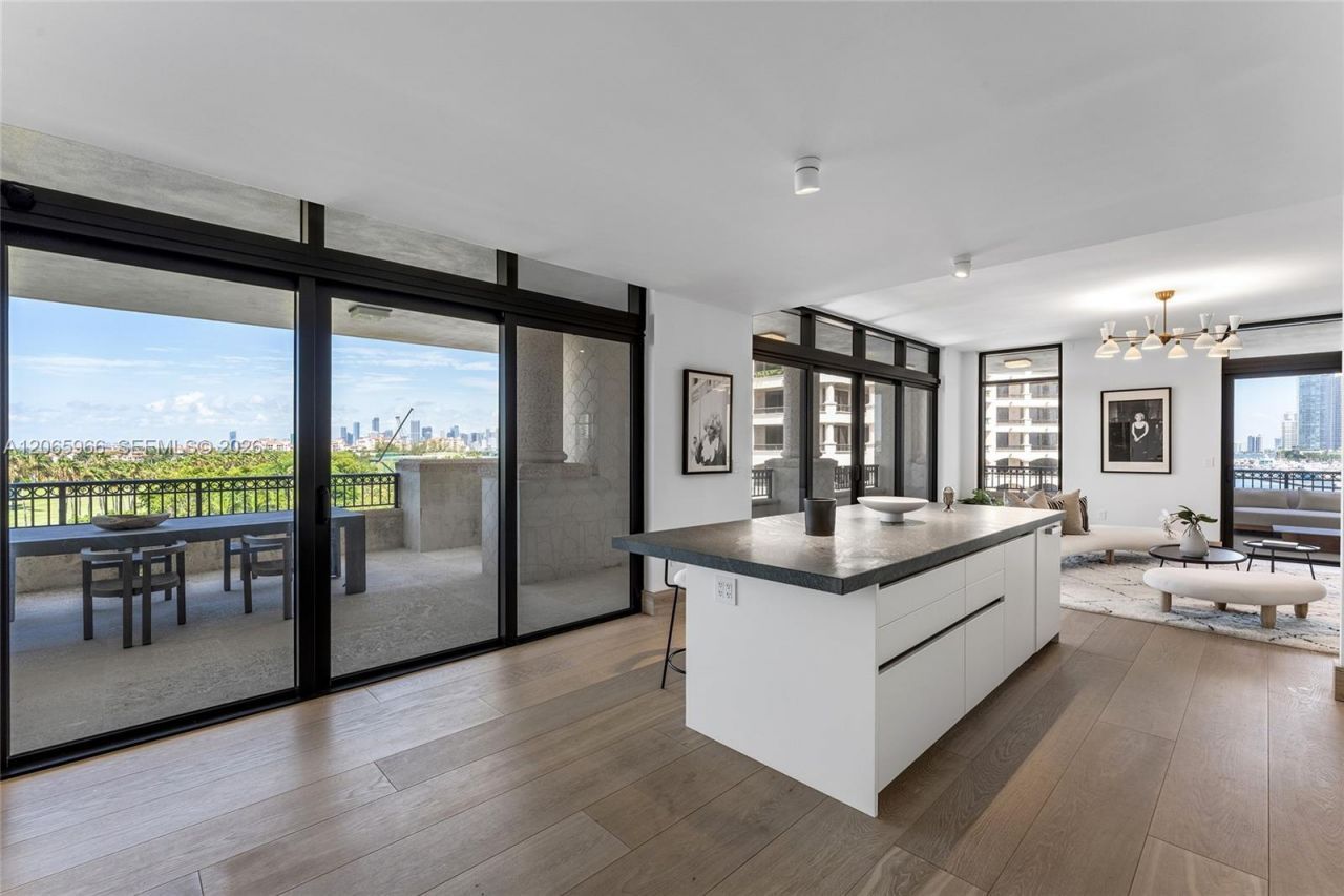 7061 Fisher Island Dr, Unit 7061, Miami Beach, FL 33109 Photo