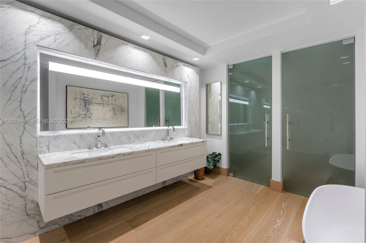 7061 Fisher Island Dr, Unit 7061, Miami Beach, FL 33109 Photo