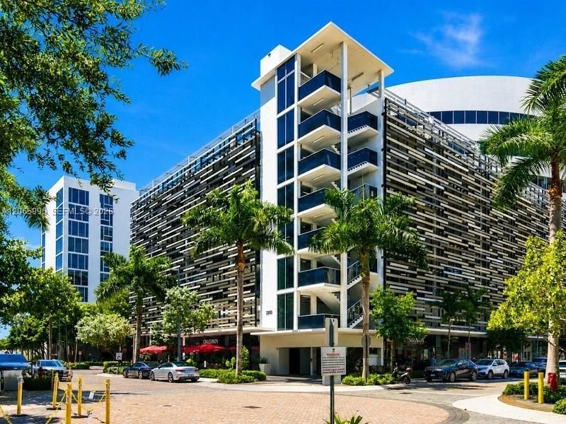 2920 NE 207th St, Unit 801, Aventura, FL 33180 Photo