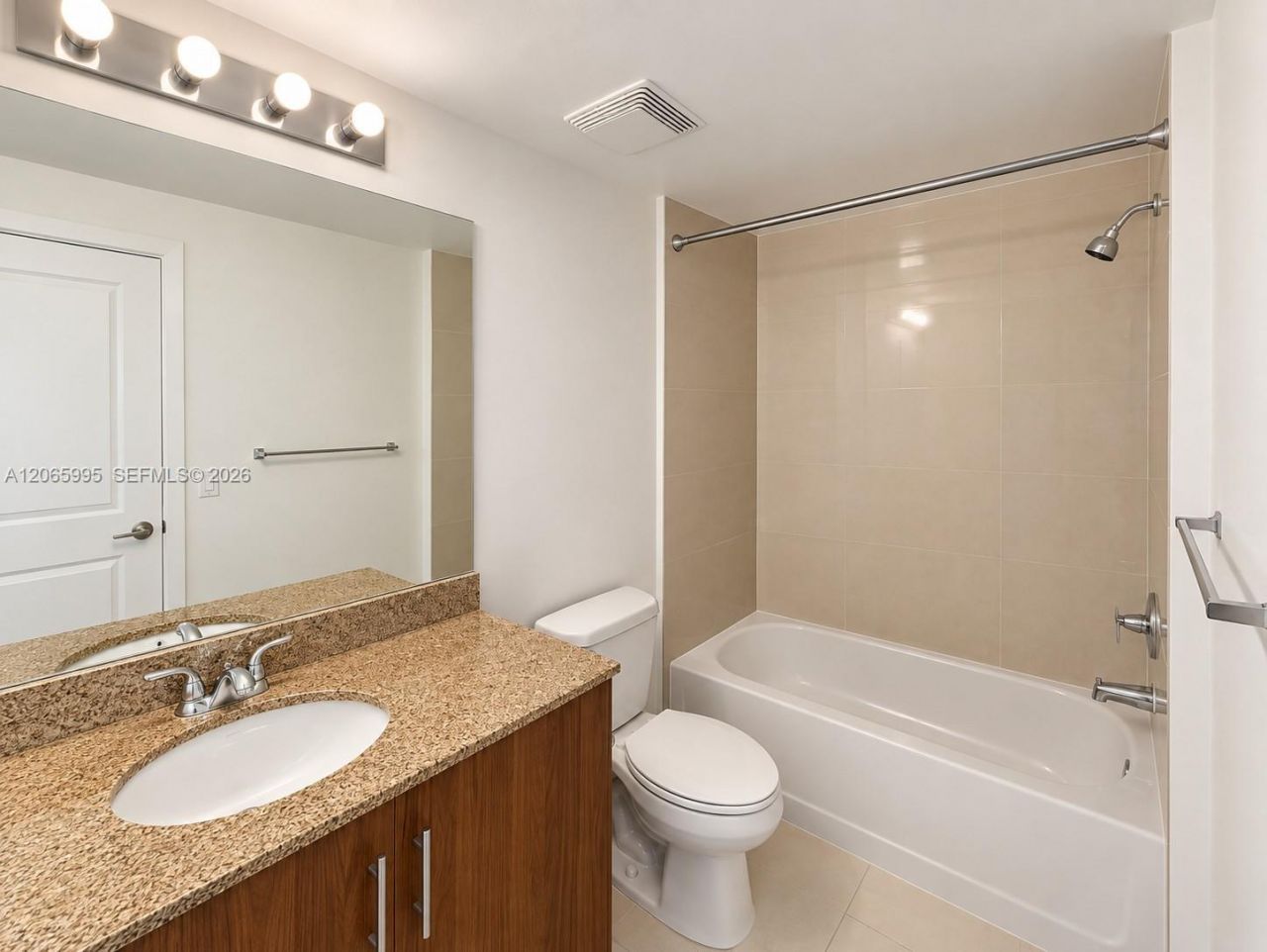 601 NE 23rd St, Unit PH02, Miami, FL 33137 Photo