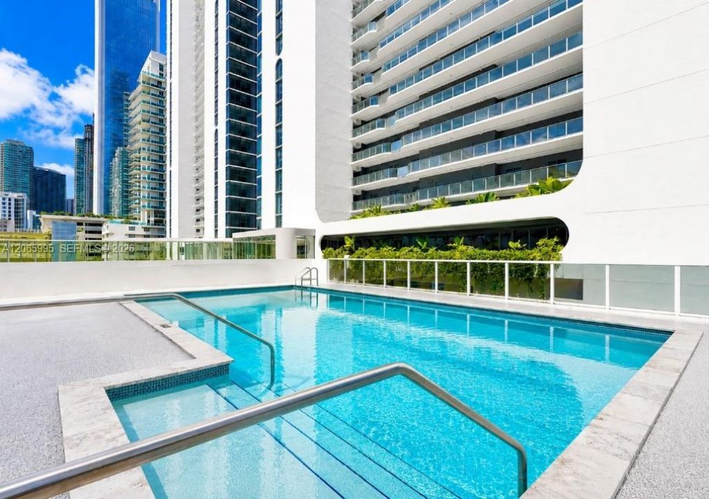 601 NE 23rd St, Unit PH02, Miami, FL 33137 Photo