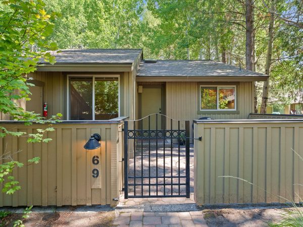 57369 Lake Aspen Court, Sunriver, OR 97707