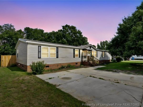 4817 Desert Ridge Road, Parkton, NC 28371