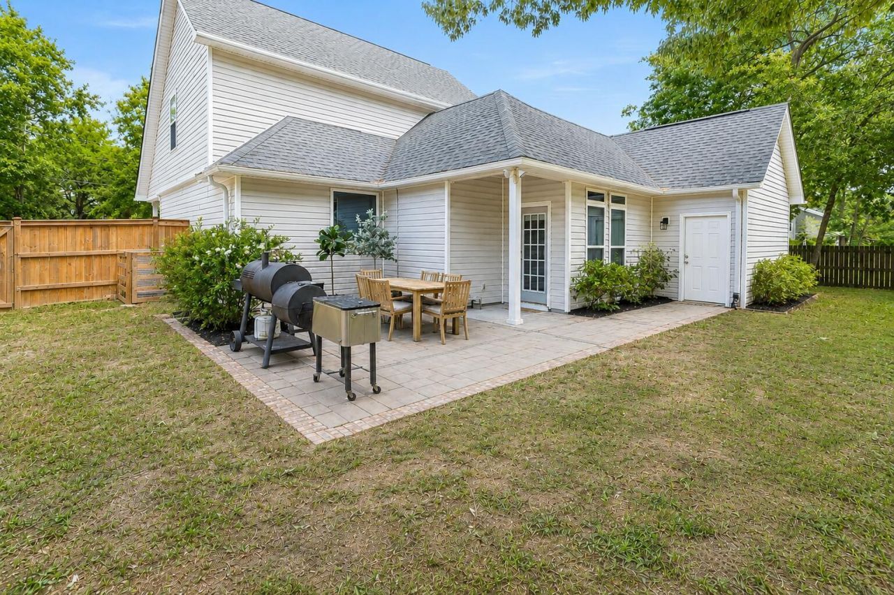 1552 Keswick Drive Photo 9