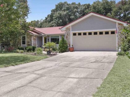 5820 Laurelwood Dr Crestview, FL 32539
