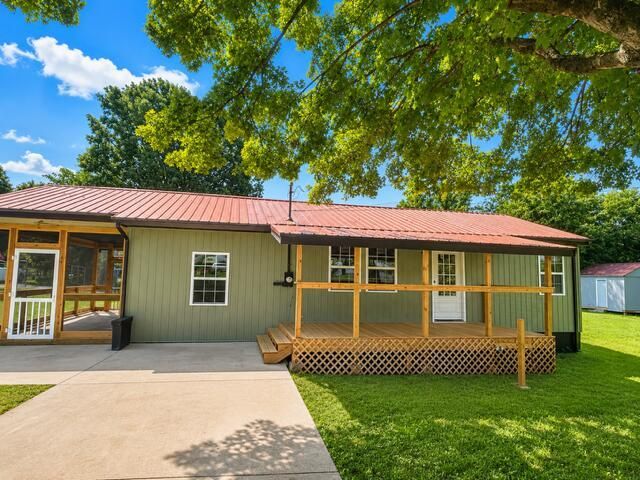 302 Kale Avenue, Englewood, TN 37329 Main Photo