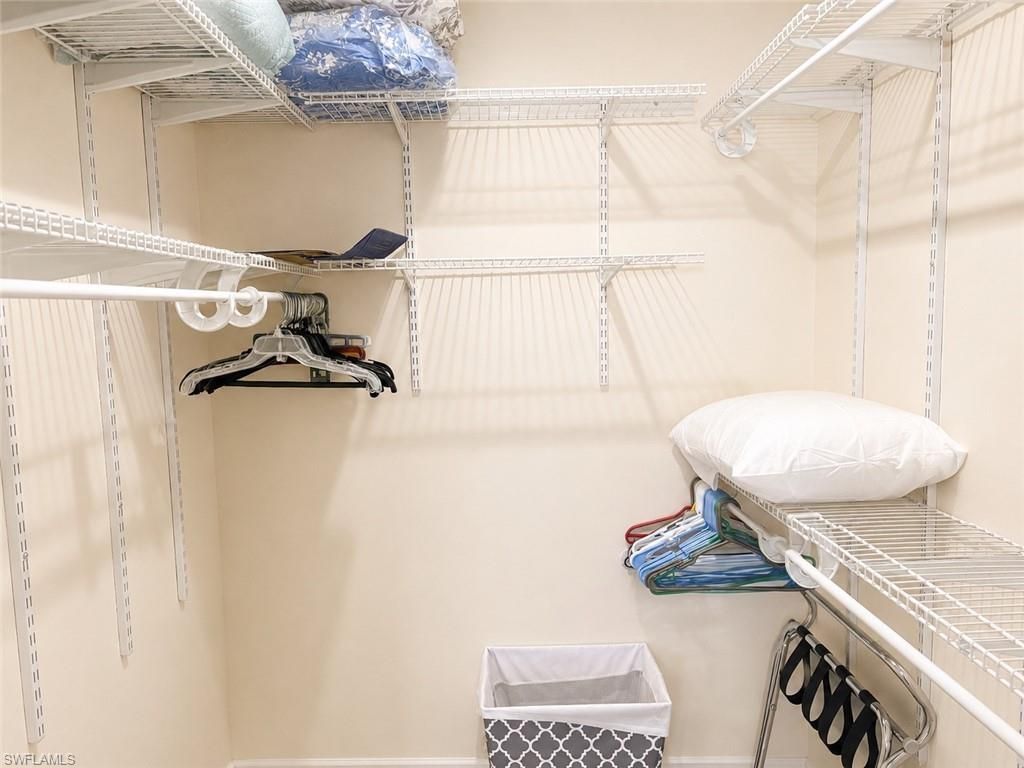 11300 Caravel Cir, Unit 203, Fort Myers, FL 33908 Photo