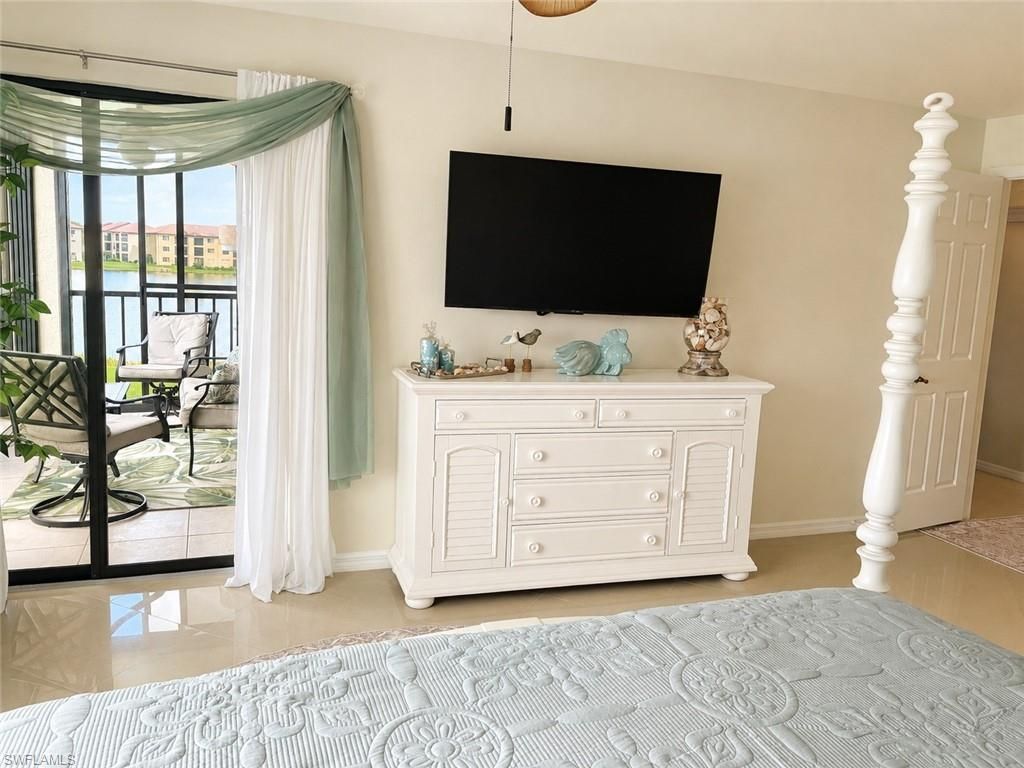 11300 Caravel Cir, Unit 203, Fort Myers, FL 33908 Photo