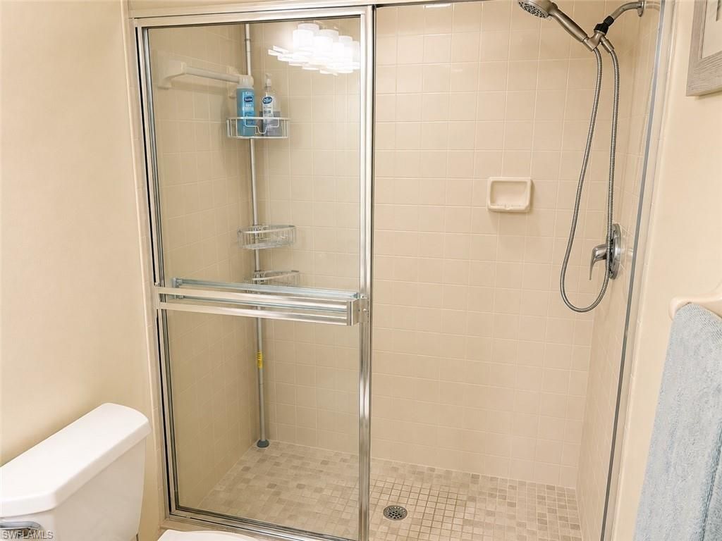11300 Caravel Cir, Unit 203, Fort Myers, FL 33908 Photo