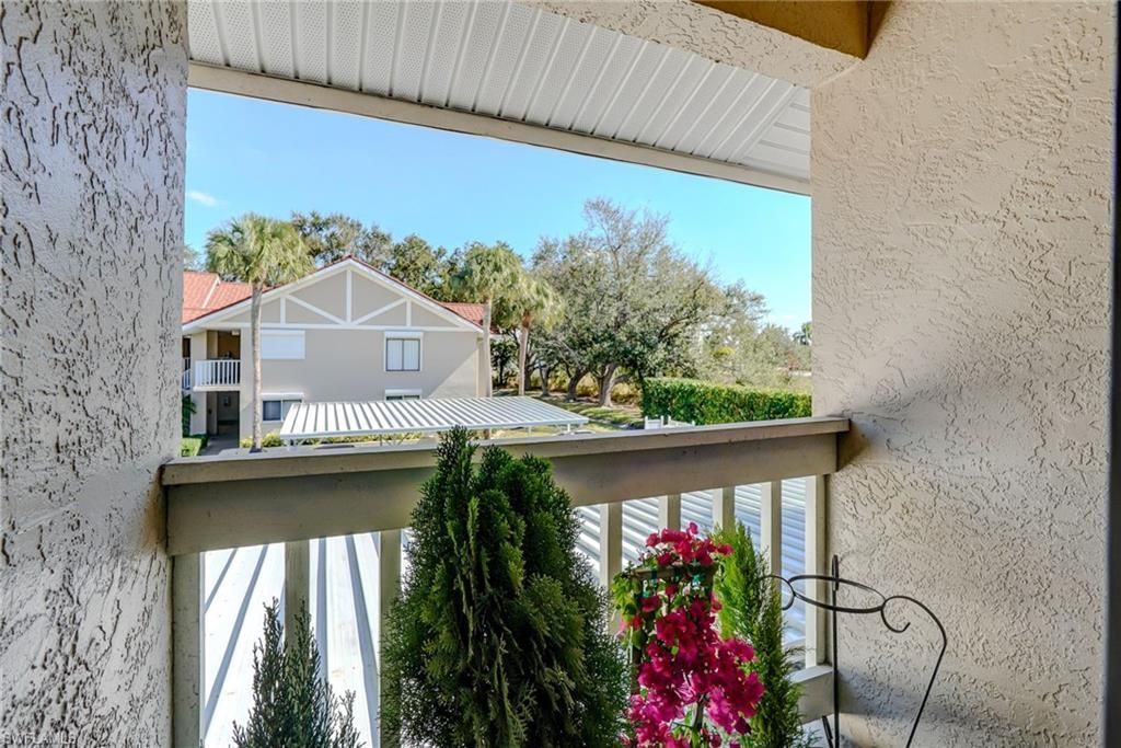 9623 Eaton Gardens Ln , Unit 201, Fort Myers, FL 33919 Photo