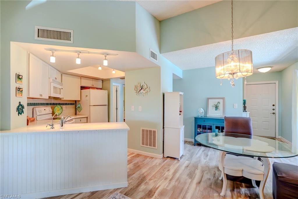 9623 Eaton Gardens Ln , Unit 201, Fort Myers, FL 33919 Photo