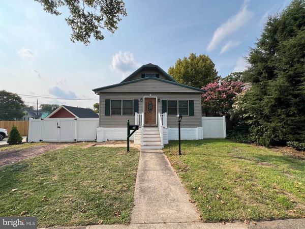15 E CHARLES STREET, PALMYRA, NJ 08065