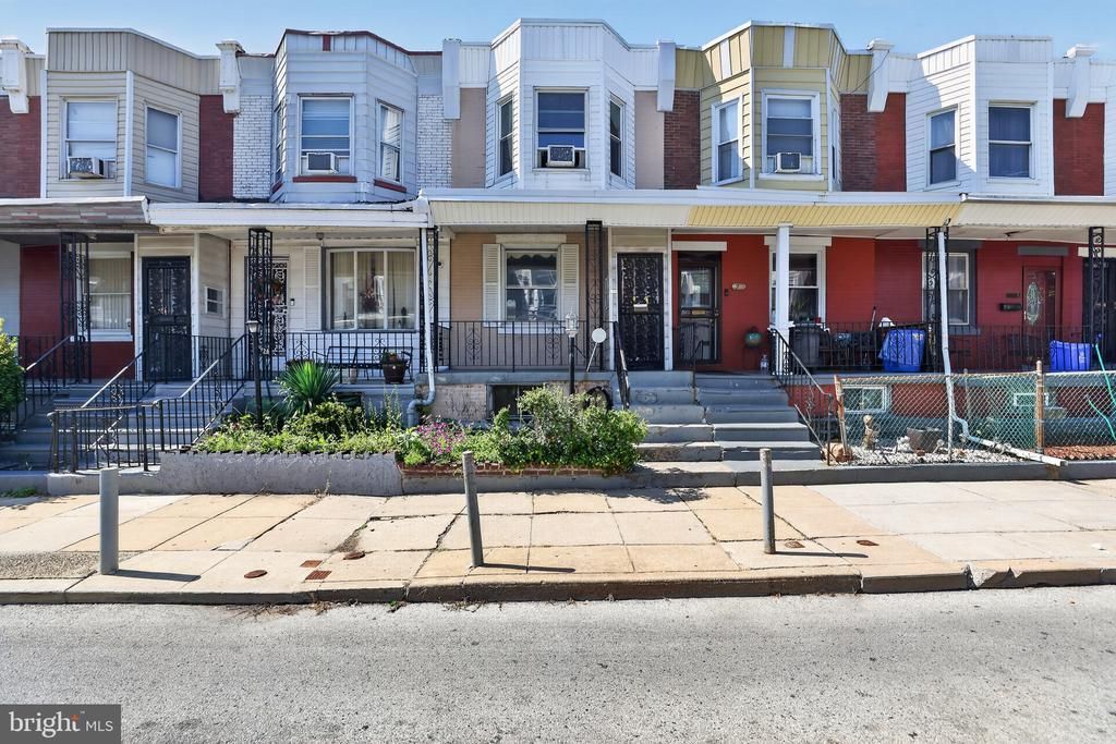 5726 Osage Avenue, Philadelphia, PA 19143 Main Photo