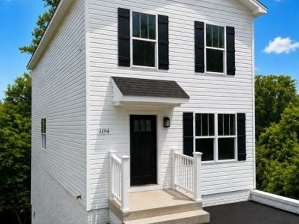 1194 HOLLY STREET, FREDERICKSBURG, VA 22405