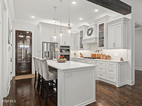 85 McLaurin Drive, Starkville, MS 39759