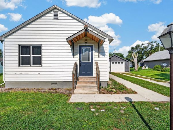 407 Main Street, Yale, IA 50277