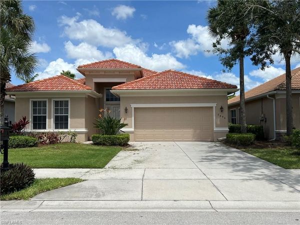 7896 Founders CIR , NAPLES, FL 34104
