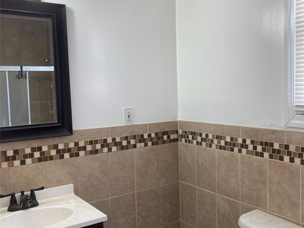340 Bedford Avenue , Uniondale, NY 11553