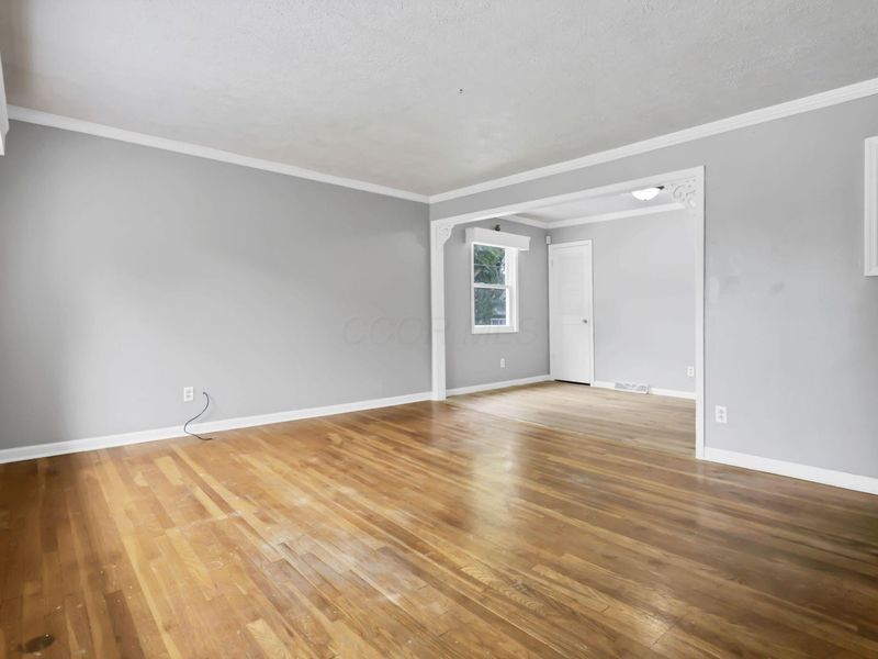 1370 Fowler Drive, Columbus, OH 43224 Photo 10