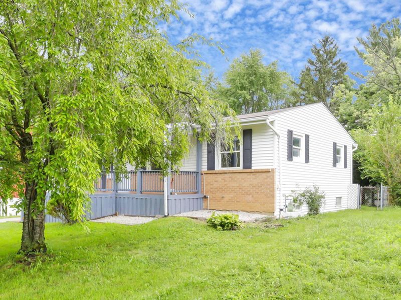 1370 Fowler Drive, Columbus, OH 43224 Photo 3