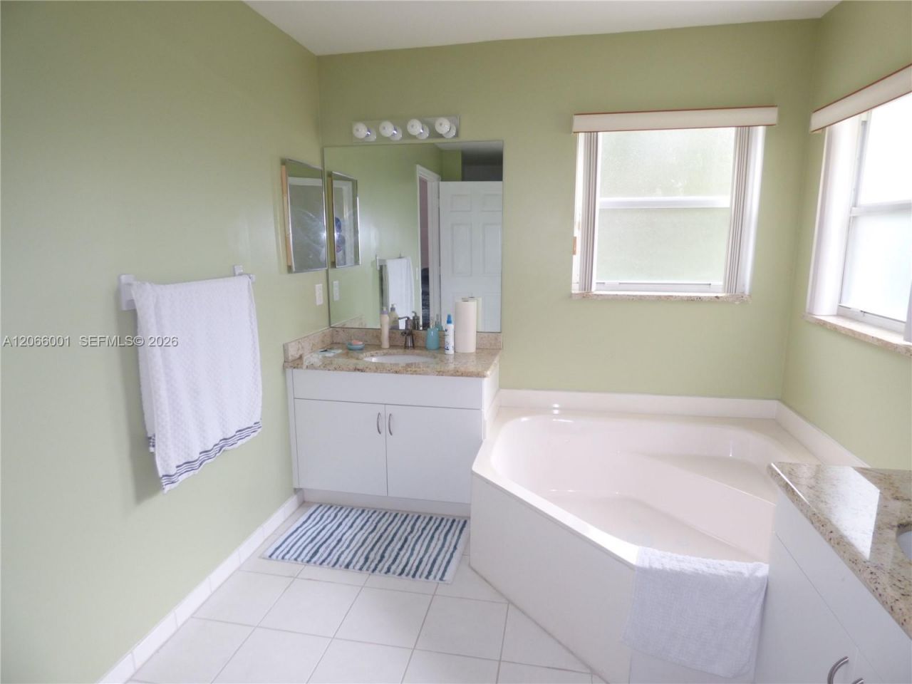 474 SW 205th Ave , Pembroke Pines, FL 33029 Photo