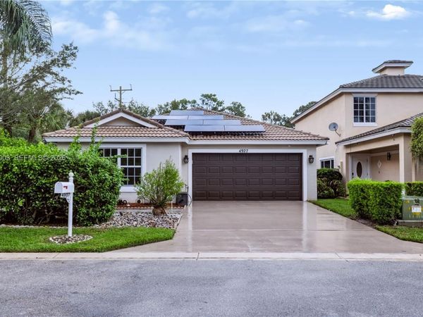 4927 Lombard Pass Dr , Lake Worth, FL 33463