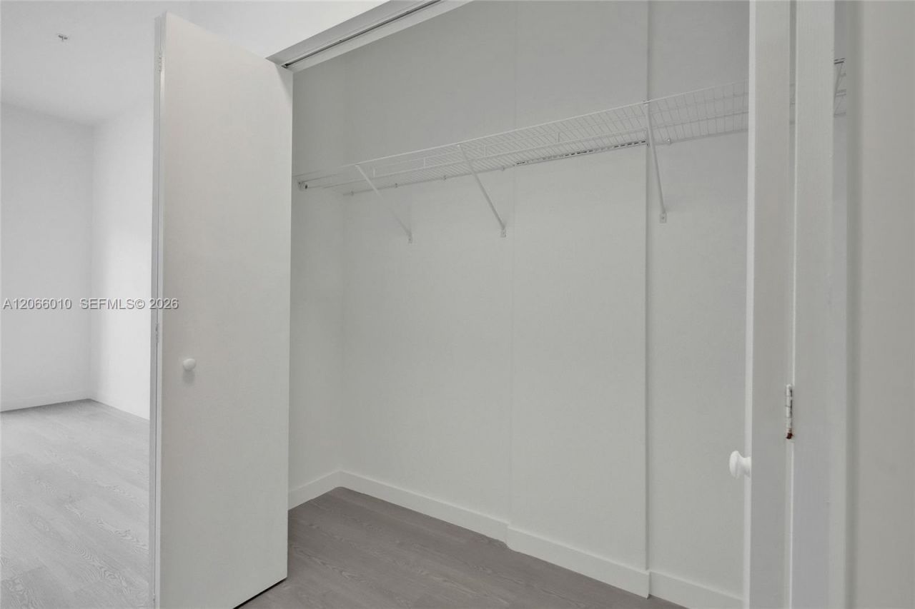 1567 NW 1st St , Unit 10, Miami, FL 33125 Photo