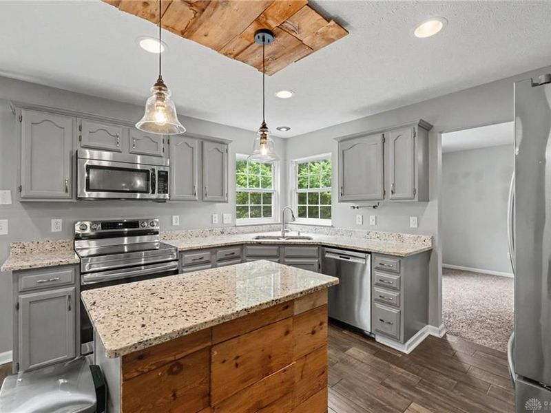 1176 Pickett Ridge Court, Beavercreek, OH 45434 Photo 18