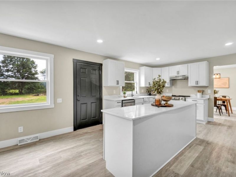 3759 Herr Fieldhouse Road, Southington, OH 44470 Photo 9