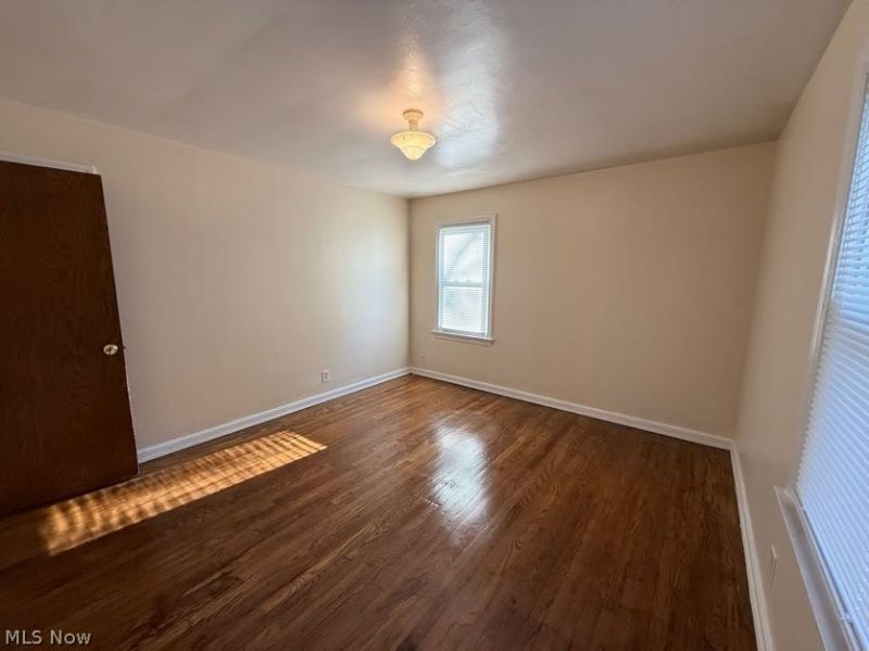 2042 13th Street SW, Unit 2, Cuyahoga Falls, OH 44223 Photo 13