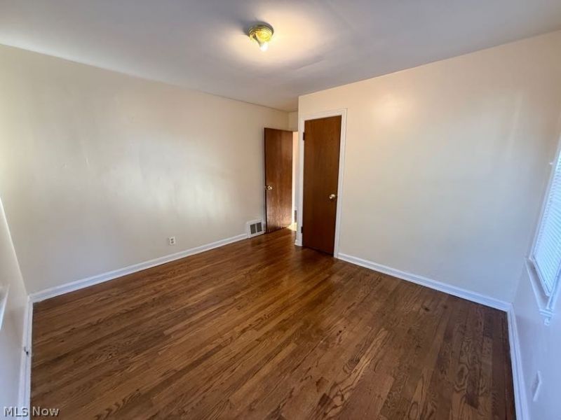 2042 13th Street SW, Unit 2, Cuyahoga Falls, OH 44223 Photo 21