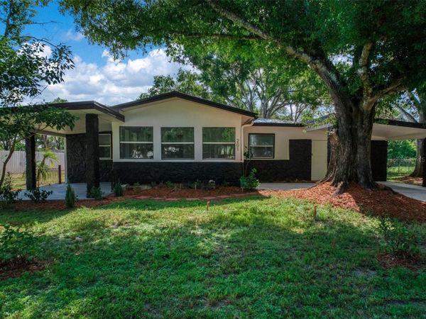201 BROOKS ROAD , FROSTPROOF, FL 33843