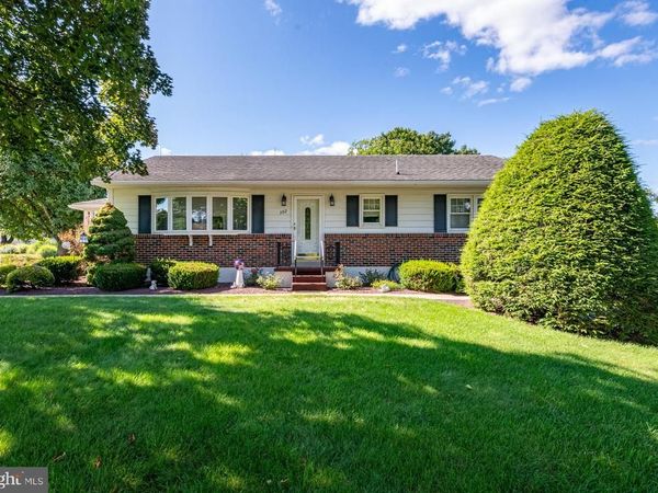 302 E 4TH STREET , BERNVILLE, PA 19506