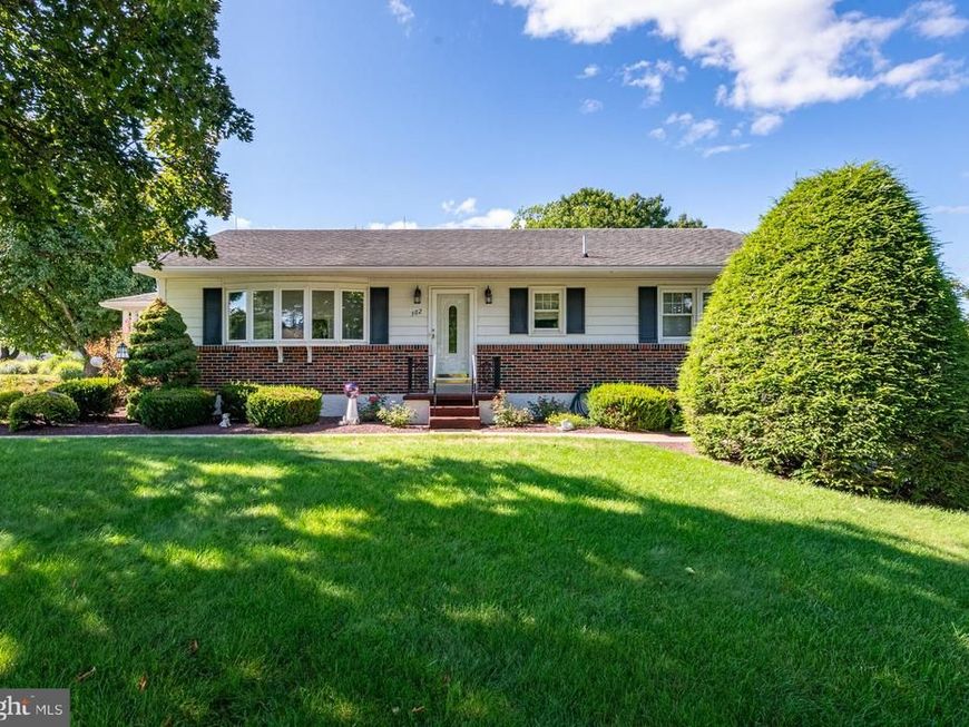 302 E 4th Street , Bernville, PA 19506 Main Photo