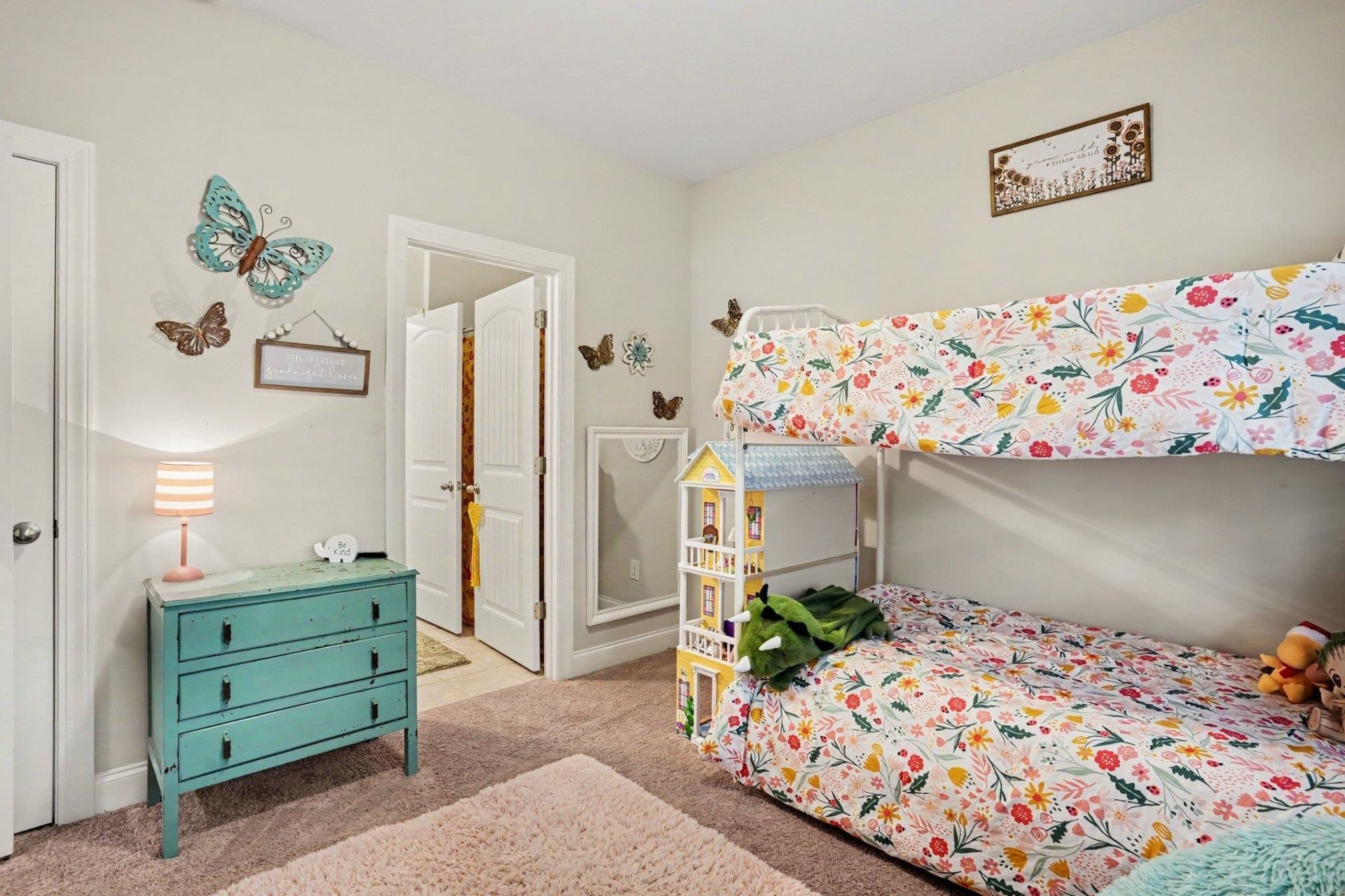6 Turnbridge Ct. Photo 29