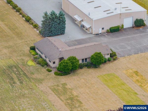 33725 Columbus St SE, Albany, OR 97322