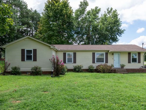 4475 Highway 76, Cottontown, TN 37048