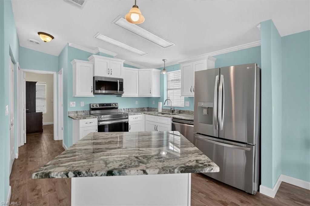43 Emily Ln, Fort Myers Beach, FL 33931 Photo
